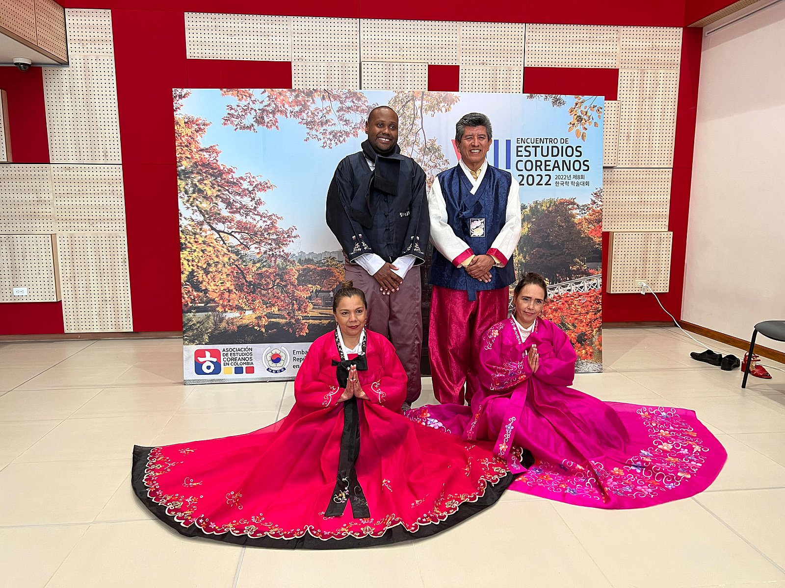 VIII Encuentro de estudios coreano - Hanbok