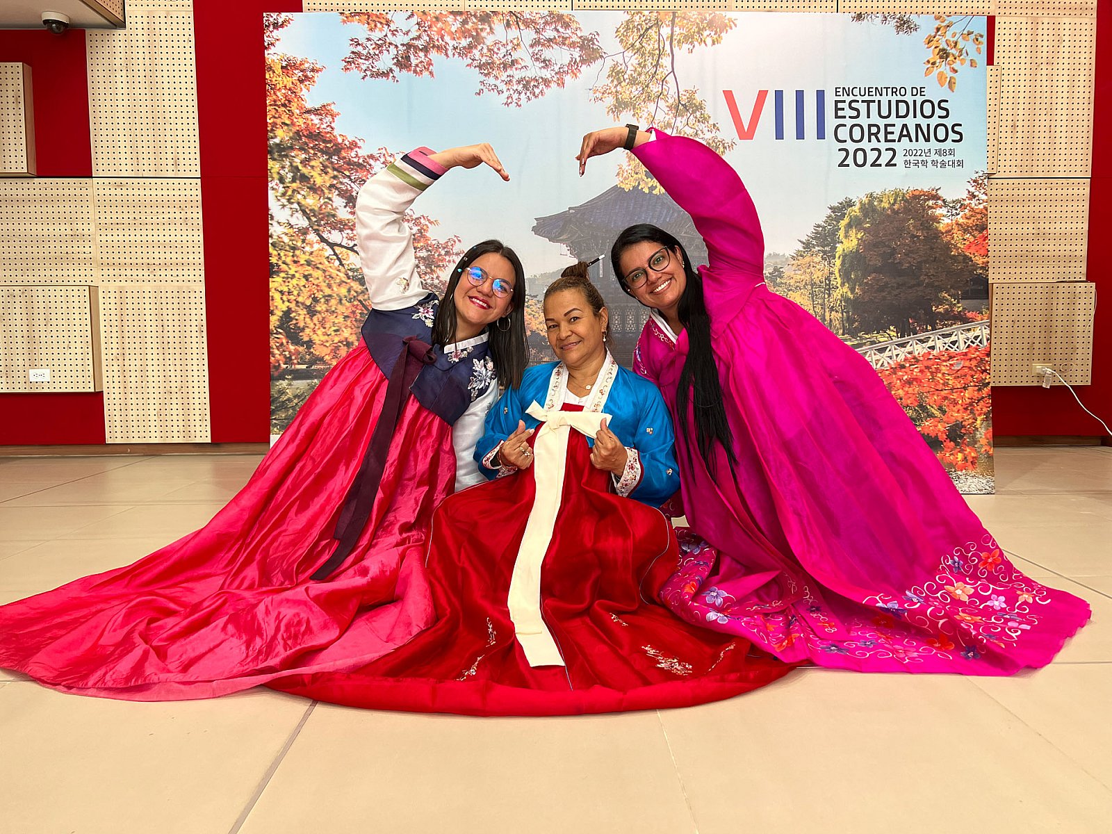 VIII Encuentro de estudios coreano - Hanbok