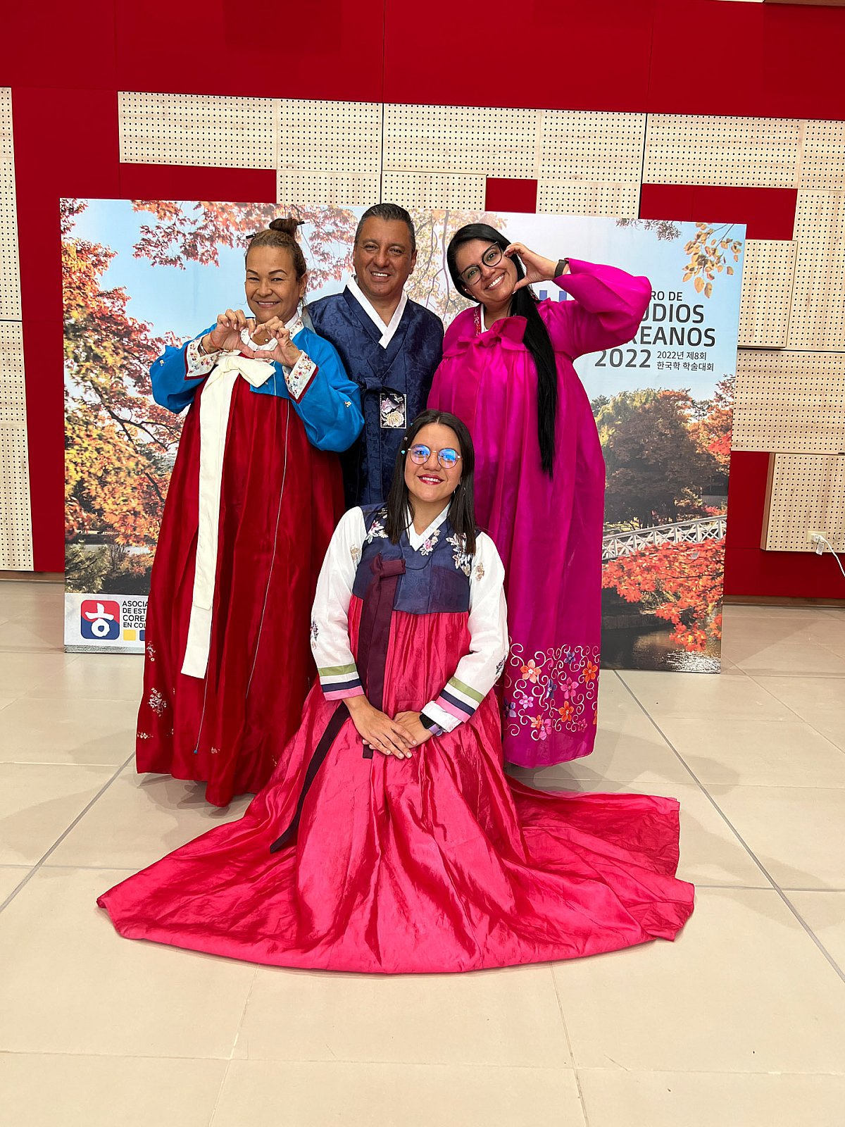 VIII Encuentro de estudios coreano - Hanbok