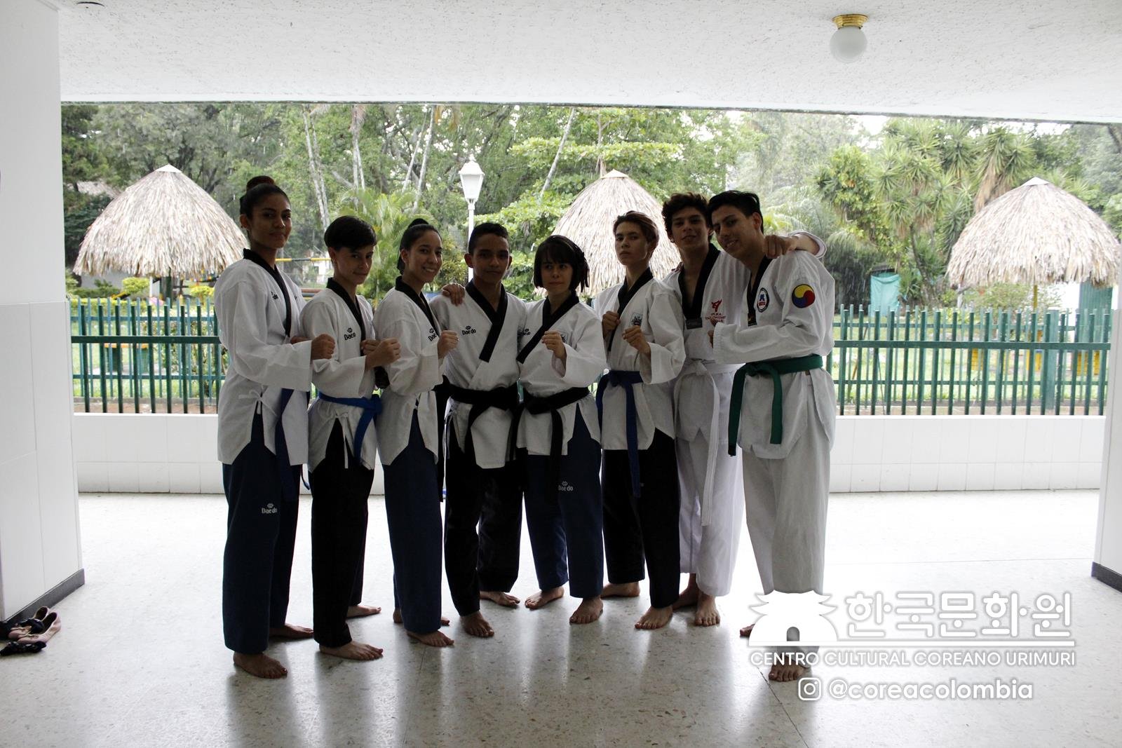 Ceremonia certificados de coreano